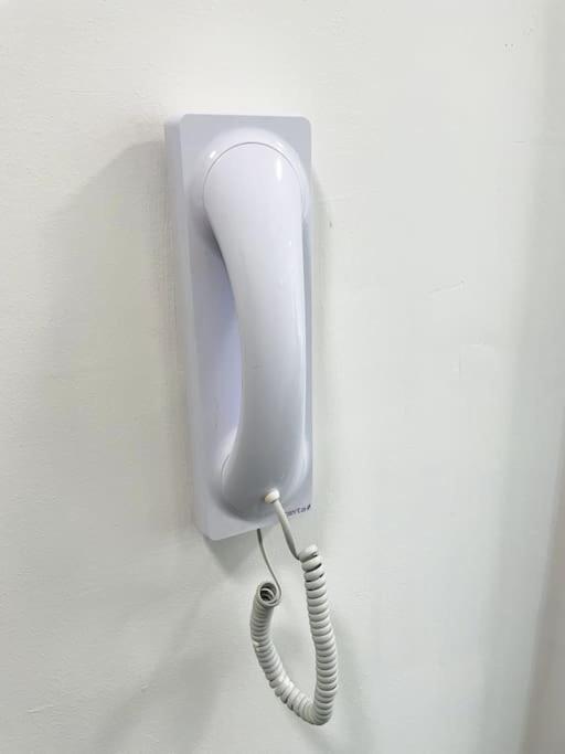 דרבי #4Bs 1 Bed Serviced Apartment מראה חיצוני תמונה